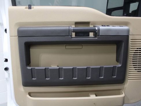 Used 2015 Ford F350 Lariat w/ Lariat Ultimate Package image 15