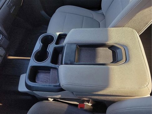 Used 2022 GMC Sierra 2500 SLE w/ SLE Convenience Package image 20