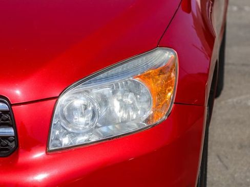 Used 2008 Toyota RAV4 Limited image 6