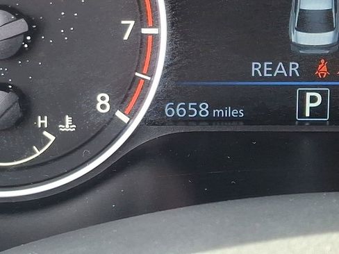 Certified 2023 Nissan Altima 2.5 SV image 18