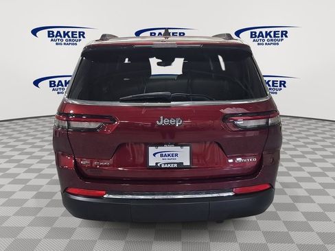 Used 2022 Jeep Grand Cherokee L Limited image 5