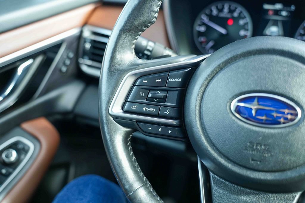 Used 2023 Subaru Outback Touring XT AWD/4WD image 37