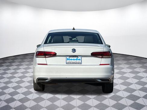 Used 2020 Volkswagen Passat 2.0T SE image 9