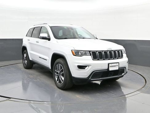 Used 2020 Jeep Grand Cherokee Limited w/ Trailer Tow Group IV image 22