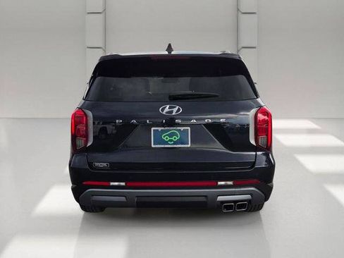 Used 2025 Hyundai Palisade SEL FWD image 4