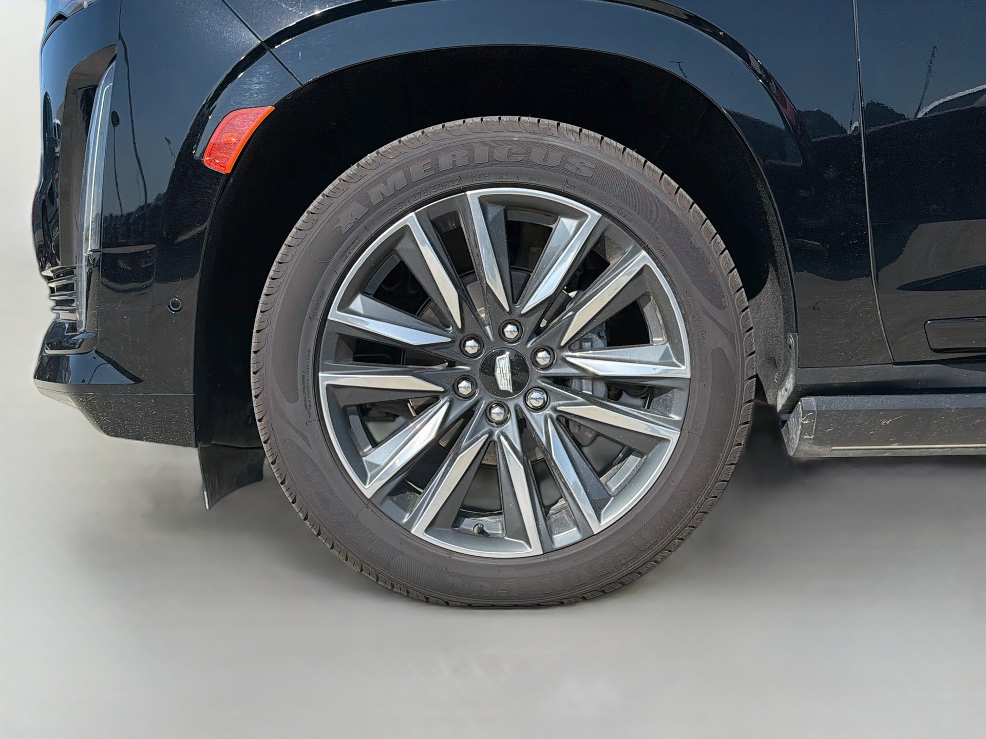 Used 2023 Cadillac Escalade Sport Platinum w/ Heavy-Duty Trailer Package AWD/4WD image 37