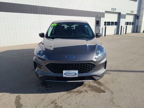 Used 2022 Ford Escape SE image 8