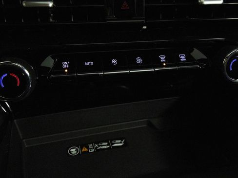 Certified 2025 Chevrolet Tahoe High Country w/ Sun And Tow Package image 22