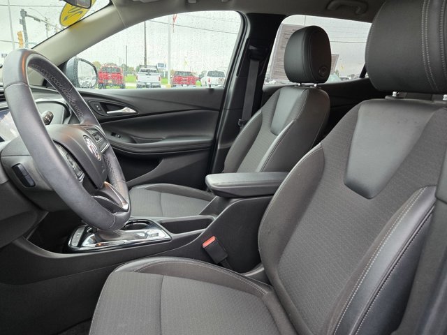 Used 2020 Buick Encore GX Select FWD image 27