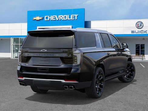 New 2026 Chevrolet Suburban High Country image 4