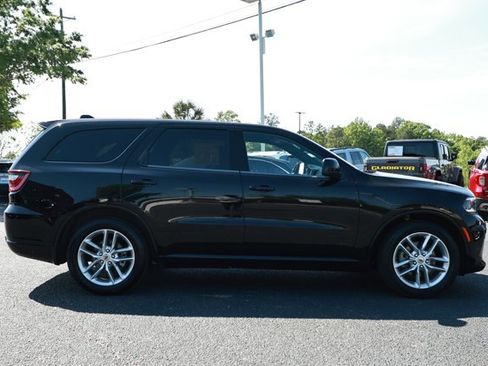 Used 2023 Dodge Durango GT RWD image 4