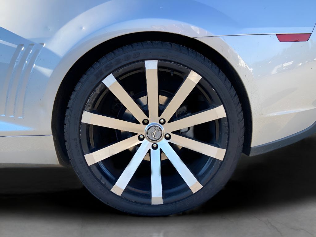 Used 2014 Chevrolet Camaro LT w/ RS Package RWD image 21