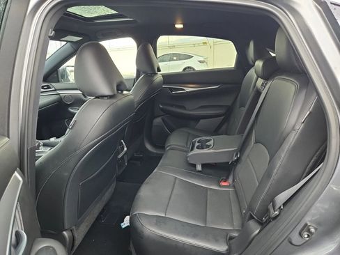 Used 2023 INFINITI QX55 Luxe w/ Cargo Package image 9