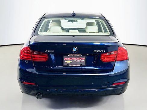 Used 2013 BMW 320i xDrive Sedan image 7