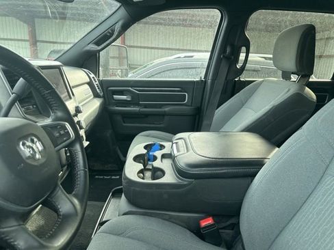 Used 2024 RAM 3500 Big Horn image 5