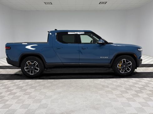 Used 2022 Rivian R1T Launch Edition image 6