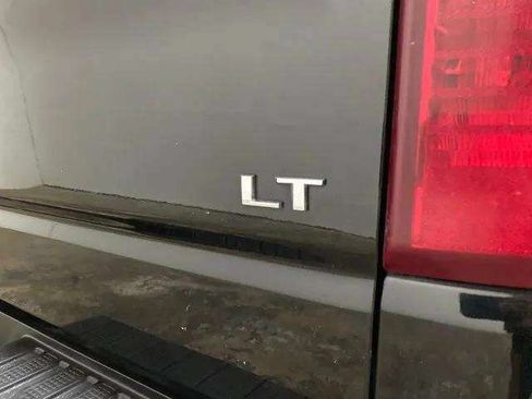 Used 2025 Chevrolet Silverado 1500 LT AWD/4WD image 98