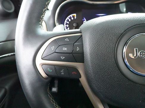 Used 2016 Jeep Grand Cherokee Limited AWD/4WD image 14