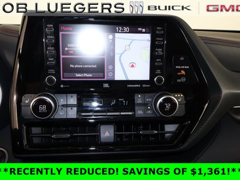 Used 2021 Toyota Highlander XSE AWD/4WD image 24