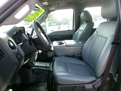 Used 2015 Ford F250 XL w/ Power Equipment Group AWD/4WD image 15