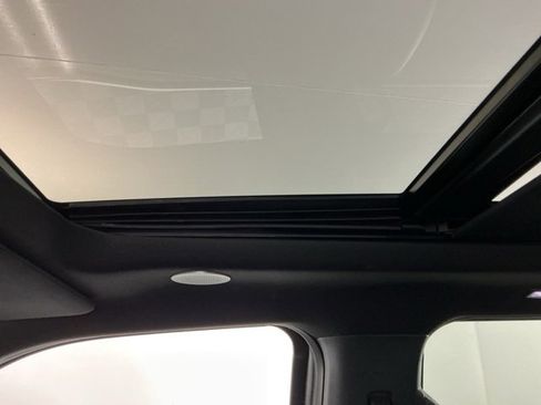 Used 2024 Ford F350 Platinum image 26