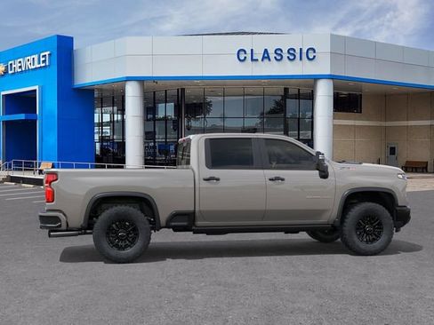 New 2026 Chevrolet Silverado 2500 ZR2 AWD/4WD image 5