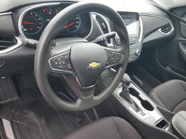 Certified 2024 Chevrolet Malibu LT w/ LPO, Floor Liner Package FWD image 17