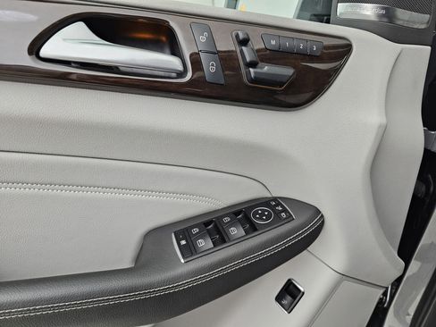 Used 2015 Mercedes-Benz ML 350 4MATIC image 13