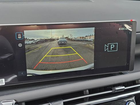 New 2026 Hyundai Tucson Blue SE image 21