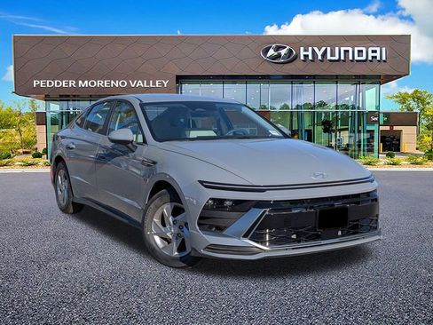 New 2025 Hyundai Sonata SE image 2