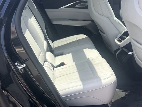 Used 2024 Cadillac Lyriq Sport RWD image 16