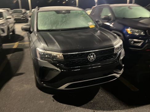 Used 2022 Volkswagen Taos S w/ IQ Drive S Package image 3