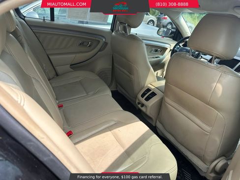 Used 2015 Ford Taurus SEL w/ Equipment Group 201A FWD image 17