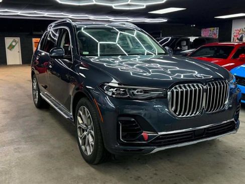 Used 2019 BMW X7 xDrive50i w/ Luxury Seating Package AWD/4WD image 3