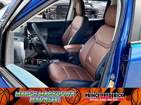 Used 2023 Ford Maverick Lariat w/ Lariat Luxury Package image 20