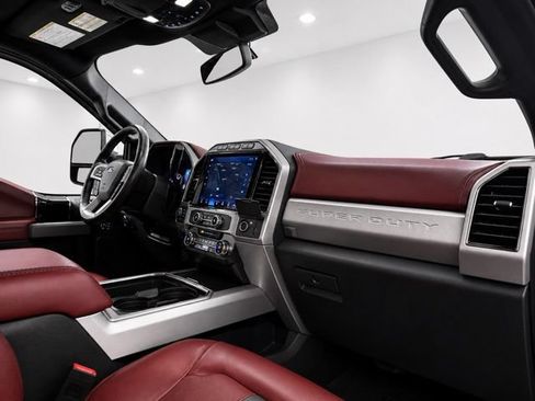 Used 2022 Ford F350 Platinum w/ FX4 Off-Road Package AWD/4WD image 16