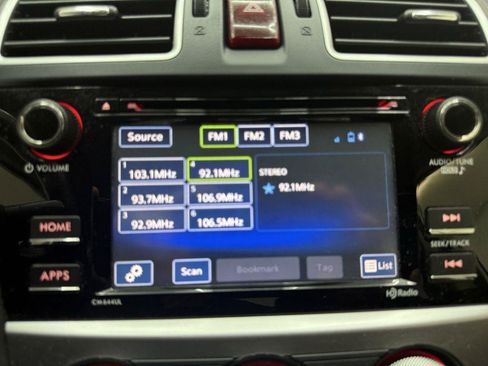Used 2015 Subaru Crosstrek 2.0i Premium AWD/4WD image 15