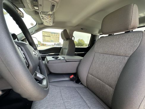 New 2026 Ford F350 XL w/ XL Chrome Package image 23