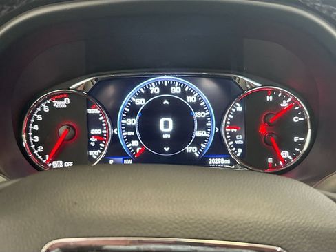 Used 2023 GMC Acadia AT4 w/ Technology Package AWD/4WD image 12