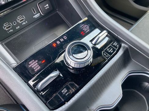 New 2024 Jeep Grand Cherokee Trailhawk w/ Luxury Tech Group III image 30