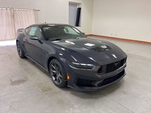 New 2025 Ford Mustang Dark Horse image 2