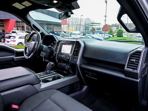 Used 2019 Ford F150 XLT w/ Equipment Group 302A Luxury image 30