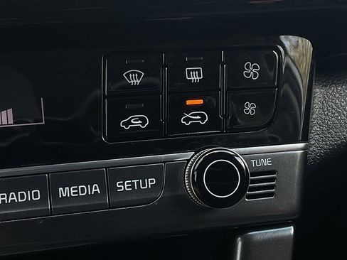 Used 2025 Kia Seltos S image 34