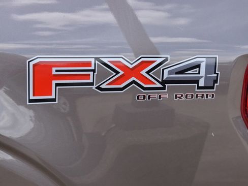 Used 2021 Ford F150 Lariat AWD/4WD image 11