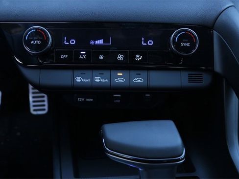 New 2026 Hyundai Elantra Sport image 15