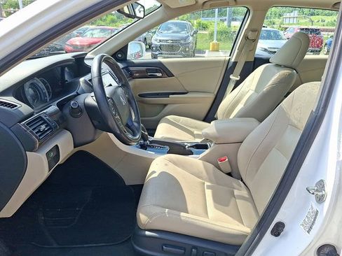 Used 2016 Honda Accord EX-L image 9