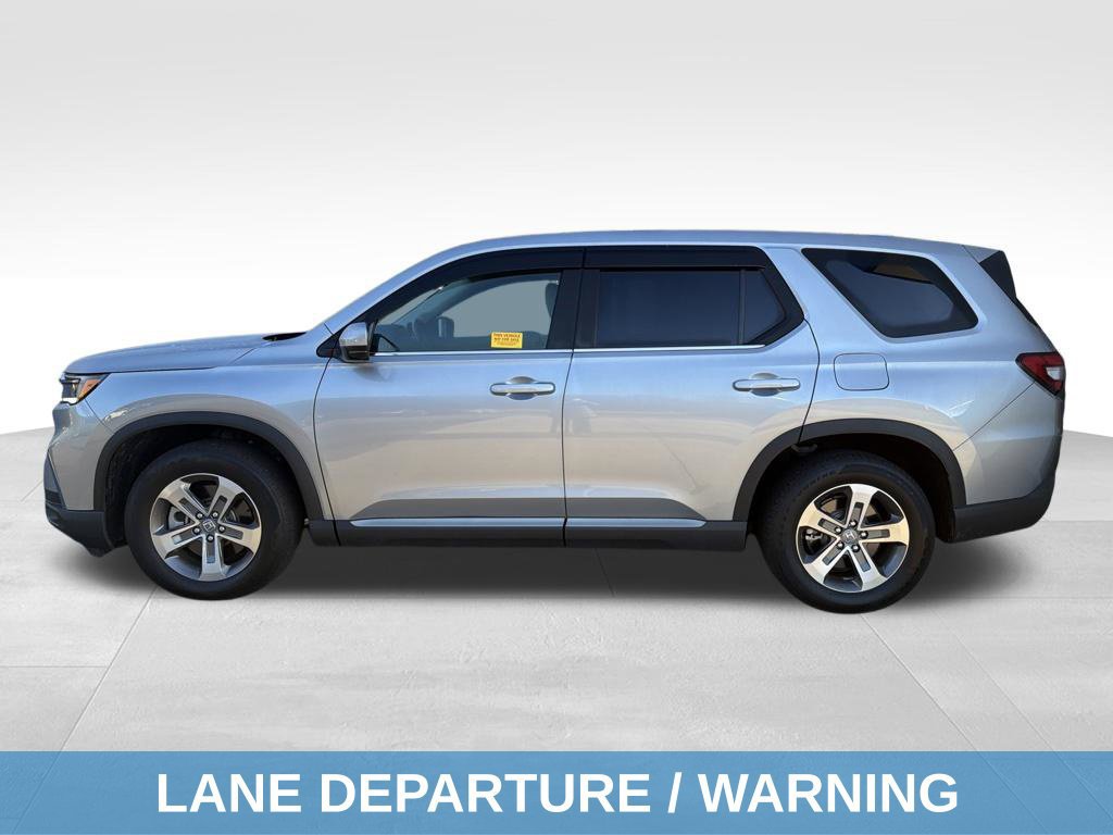 Used 2025 Honda Pilot EX-L image 13