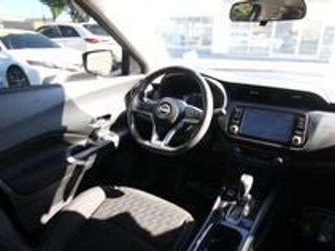 Used 2022 Nissan Kicks SV image 25