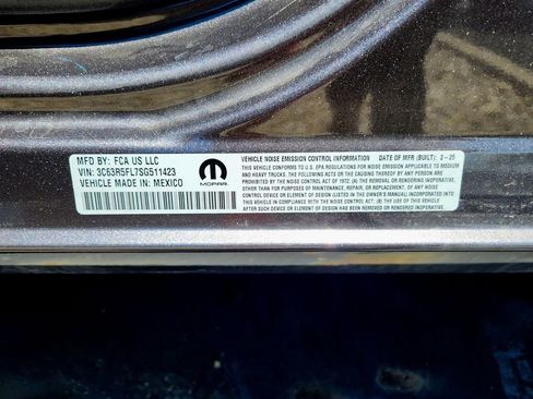 New 2025 RAM 2500 Laramie image 29