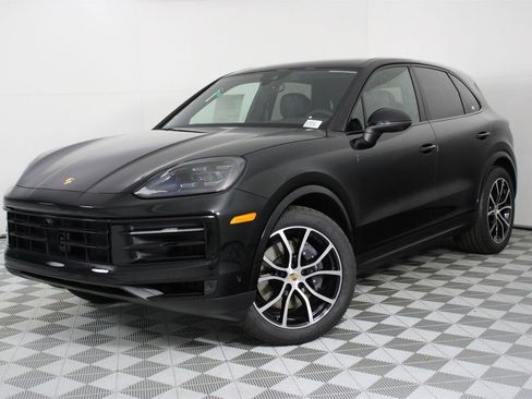 New 2026 Porsche Cayenne image 1